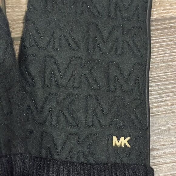 Michael Kors Womens Quilted Logo Gloves Medium Black - Picture 5 of 7